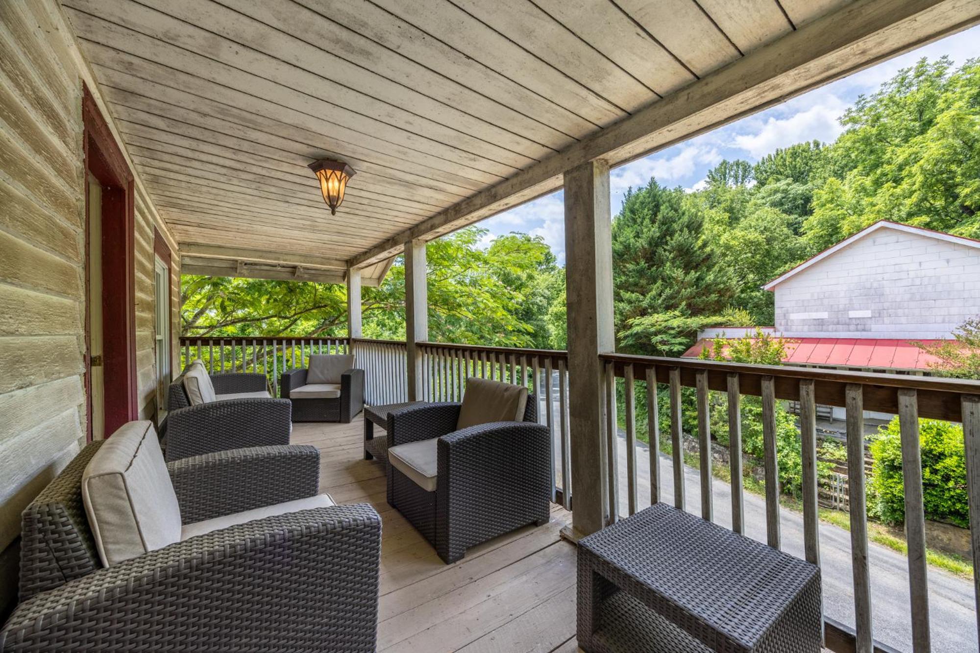 Bliss Point Farm And B&B, Llc Earlysville Экстерьер фото